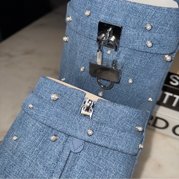 Givenchy 40 Shark Lock Pearl-Embellished Denim Ankle Boots - Picture 11 of 17